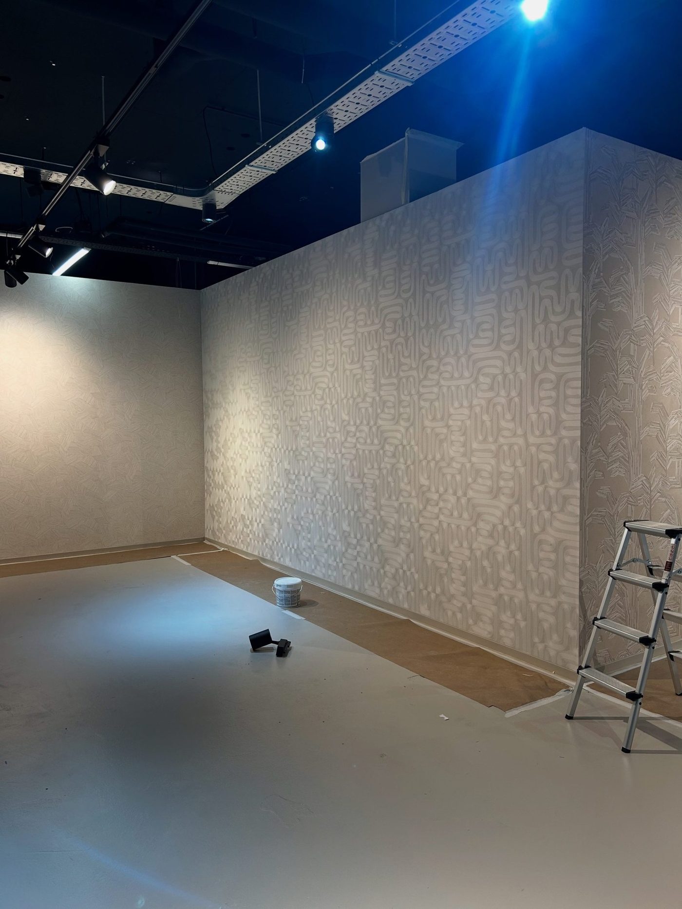 Wandbekleding in een showroom, Zakelijk